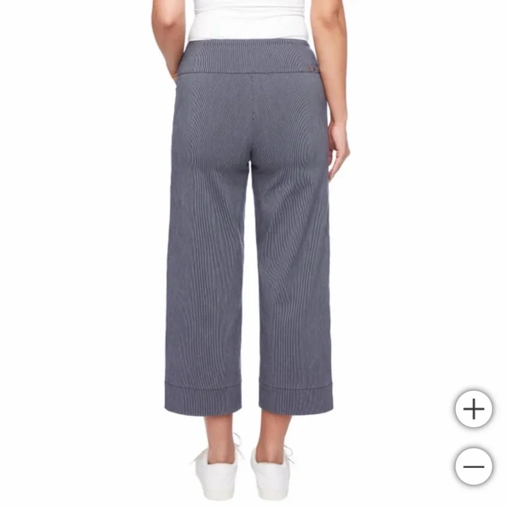 S.C. & CO. Ladies Wide Leg Crop Pant, M - Picture 3 of 5